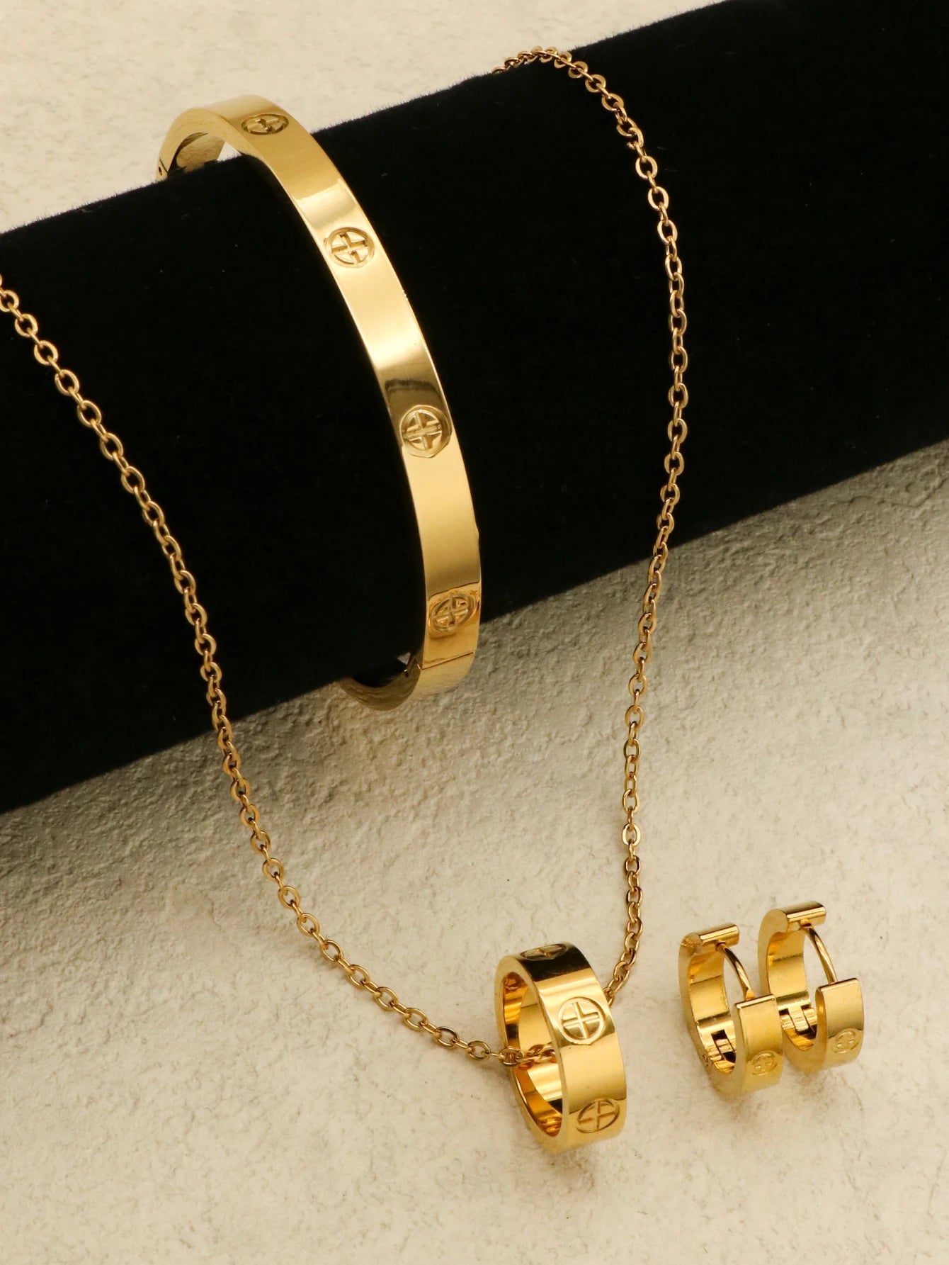 S9858b3fd1cfb4850aa0cd3115e0ce7b97