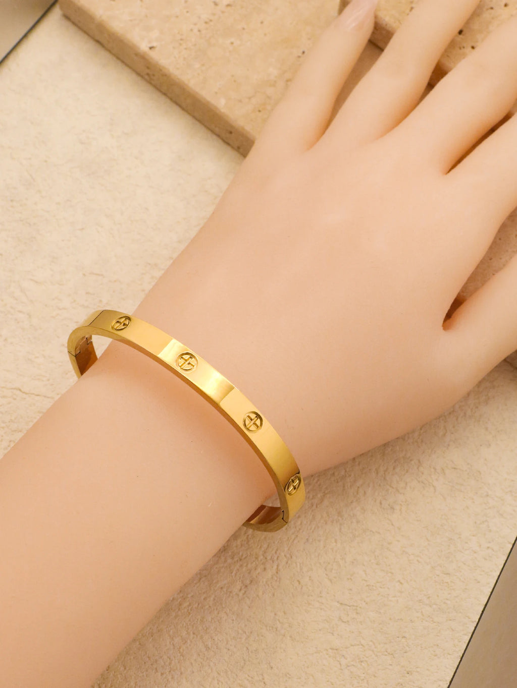 Sf0b3a68b06834205b8c2ab19aba00d4cs